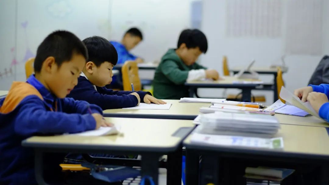 北斗与GPS双模定位模块在物联网终端中的选型要点
